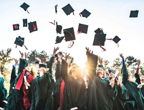 New Grads: Navigating the Marketing Industry 2024